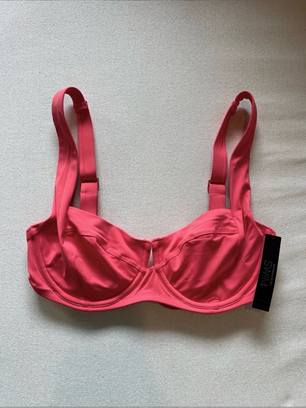 NWT VS Bikini Top - essential full coverage